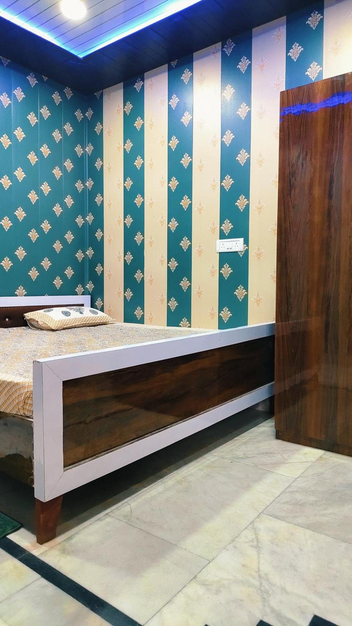 Hotel Raju Homestay Ayodhya 150 Meters From Shree Ram Janmbhoomi Temple 200 Meters From Ayodhya Dham Railway Station Экстерьер фото